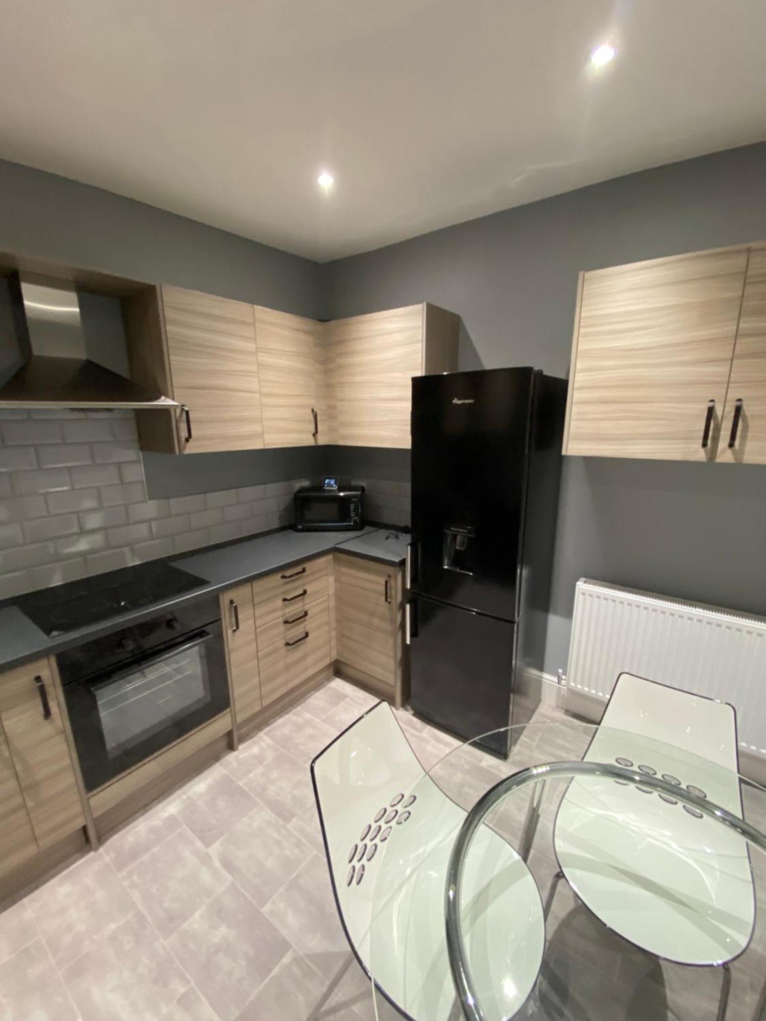 Private & Modern En-Suite Rooms Town Centre Self Check-In Барнсли Экстерьер фото